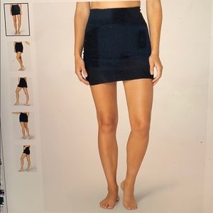 Spacedye move it skirt NWT